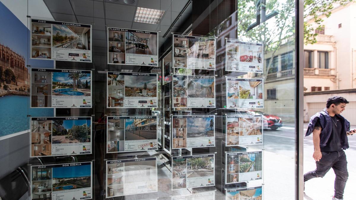 Expertos fiscales piden aliviar las cargas sobre la vivienda: "España es el cuarto país de Europa con mayor presión fiscal"