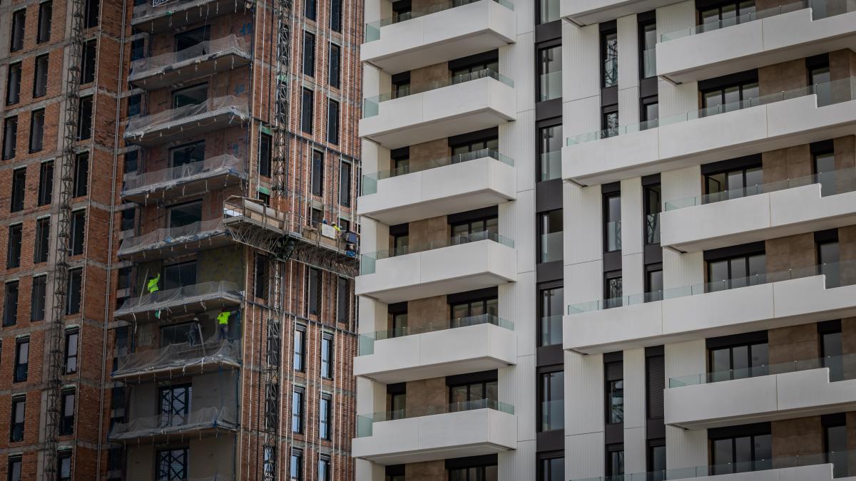 El Euribor se mantiene estable en junio, pero encarece las hipotecas en 800 euros