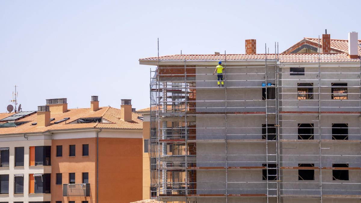 Competencia pide reducir las trabas urbanísticas para construir vivienda