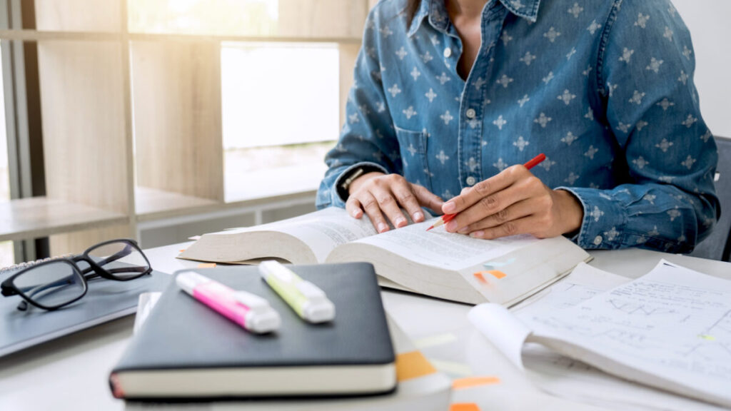 Fecha examen Personal Servicios Auxiliares DGA 2026 – Adams