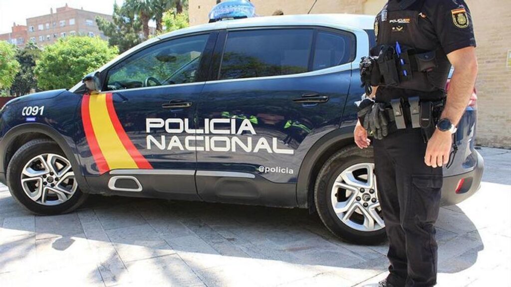 La Policía Nacional convoca 2.704 plazas en su Escala Básica para 2026 – El Periódico