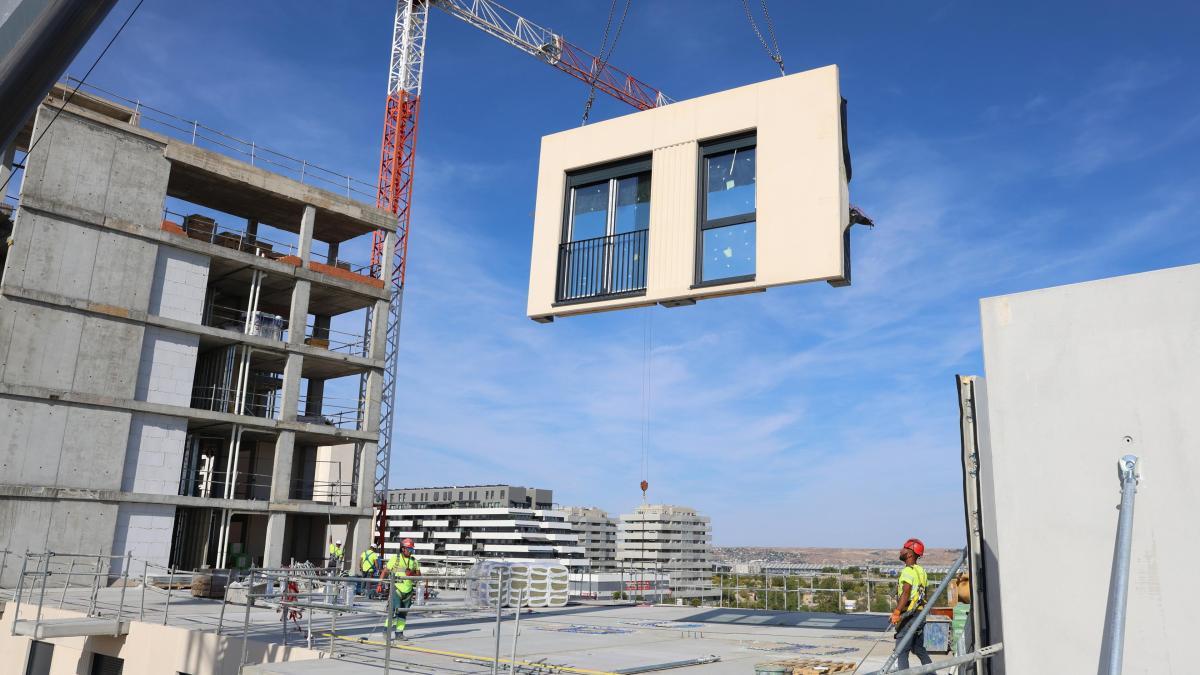 La apuesta por la vivienda industrializada crece en Valencia: Cecotec ya proyecta una gigafactoría