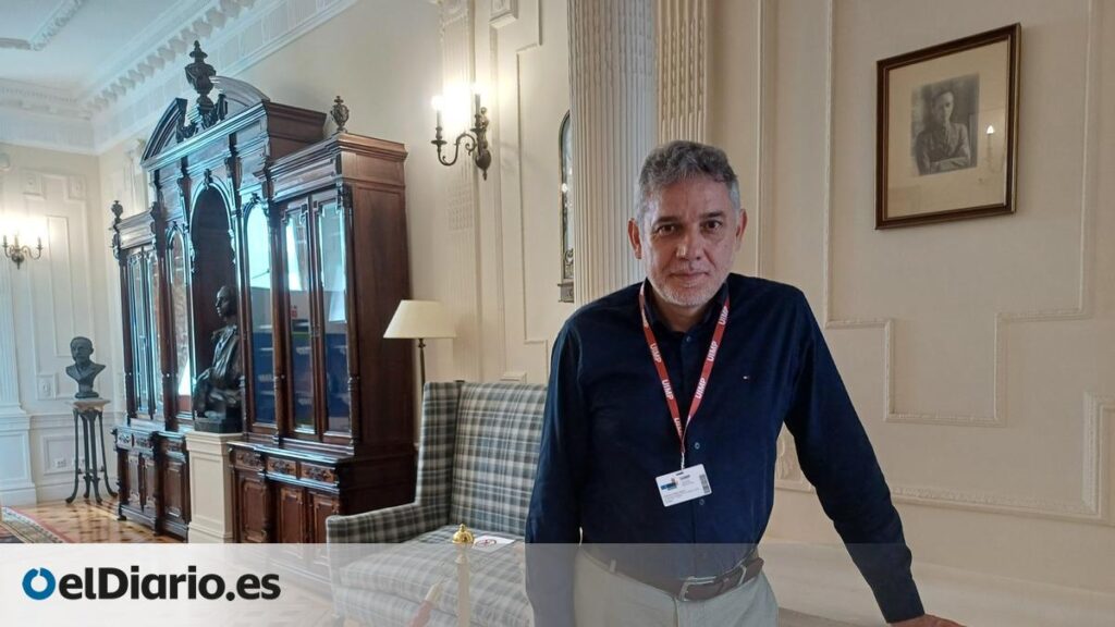 Ramón Salaverría, catedrático de periodismo: «la inteligencia artificial está ganando prestigio a través de los propios medios periodísticos»