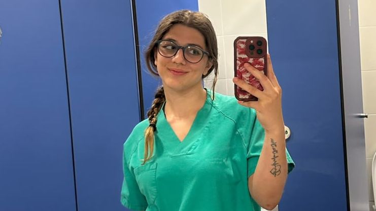 Estudia Medicina, es policía interina y compite en jiu-jitsu: "Me organizo al milímetro"