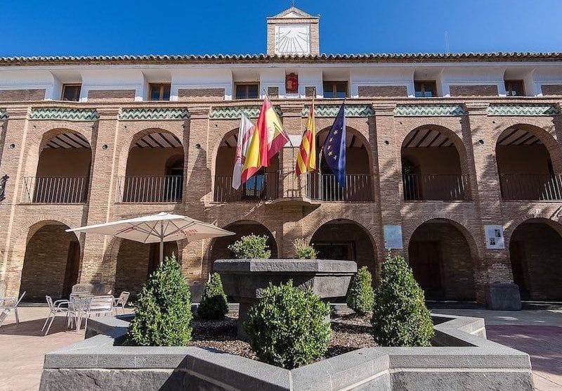 La Almunia: Una plaza de Técnico de Administración General, instancias hasta el 14 de septiembre