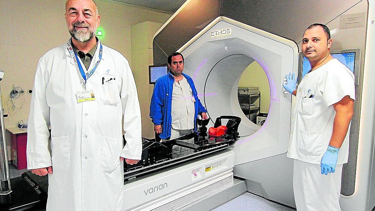 La Inteligencia Artificial impulsa el éxito de la radioterapia en Cartagena - La Verdad