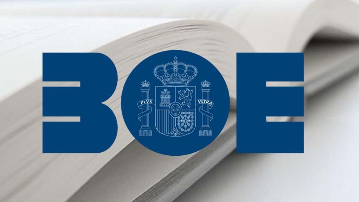 BOE de hoy: las oposiciones sanitarias con la inscripción abierta, los requisitos y las plazas