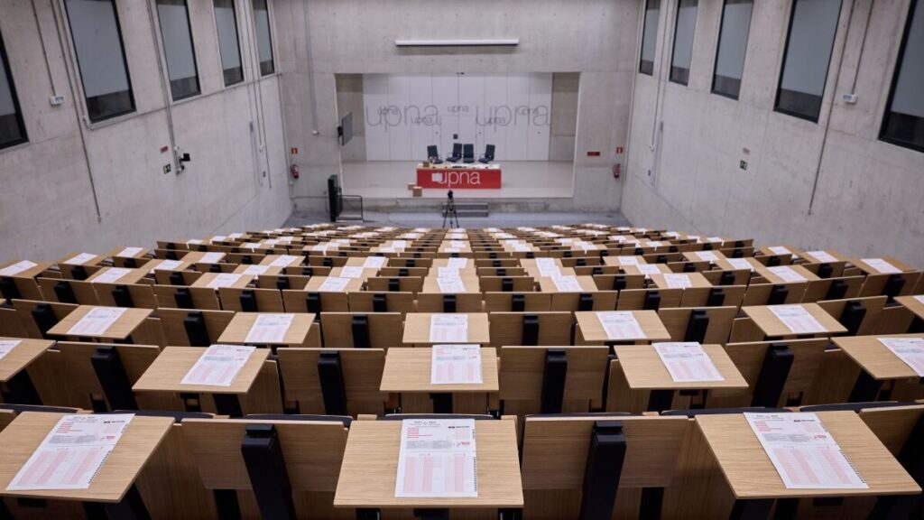 Salud convoca 54 plazas de facultativo/a especialista de área en diez … – Pamplona Actual