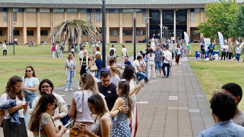 El BOE confirma la apertura de 44 convocatorias de oposiciones para funcionario de carrera