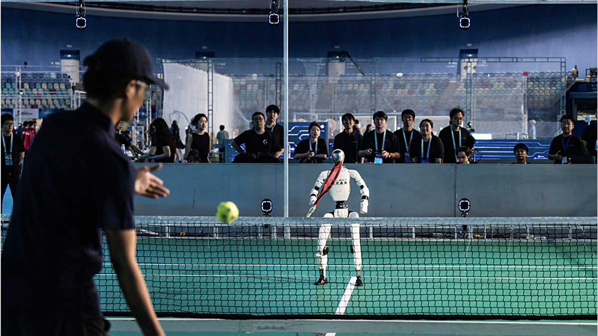 Hito de la inteligencia artificial: robots humanoides juegan al tenis de forma autónoma
